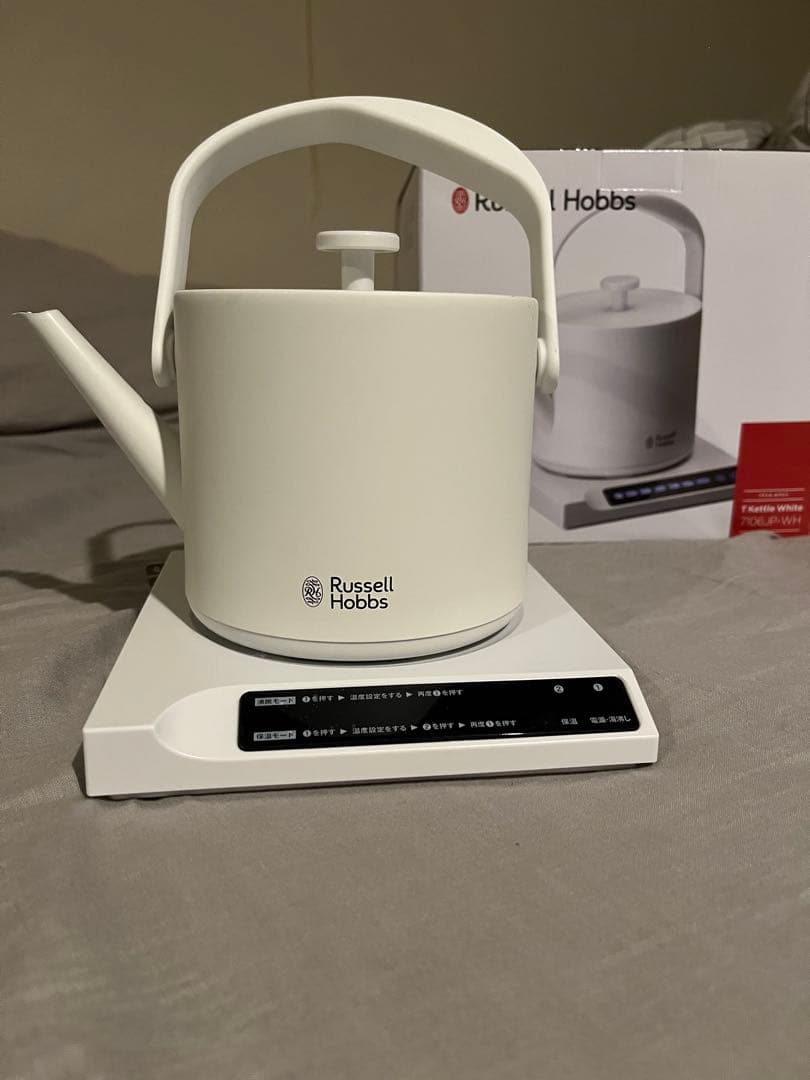 Russell Hobbs 電気ケトル ホワイト