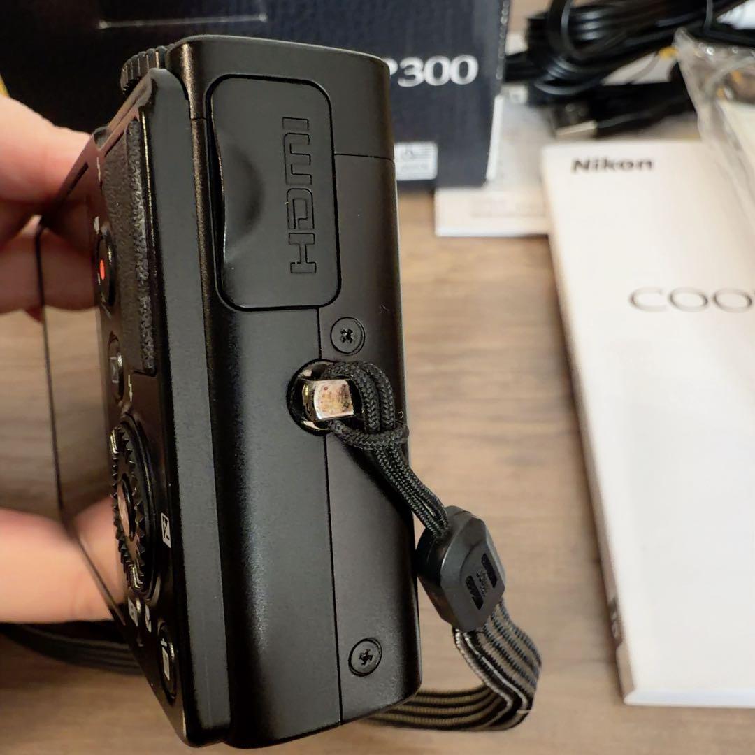 Nikon COOLPIX P300 デジカメ　箱あり