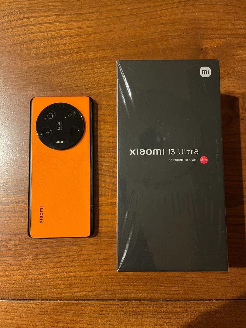 チ*ン様 Xiaomi 13 Ultra 限定オレンジ 16/512GB グロー