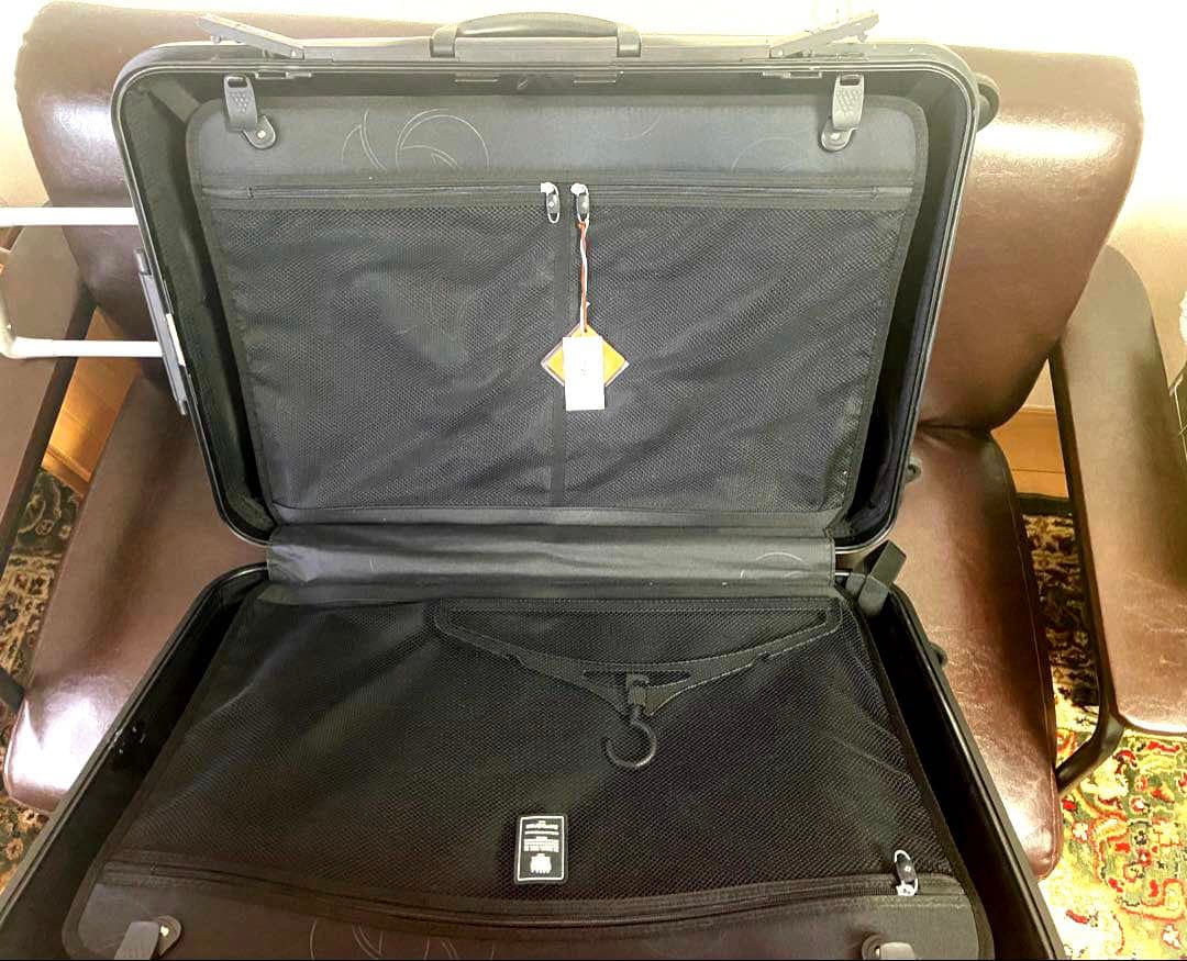 samsoniteサムソナイト　スーツケース　ゴールド　大容量　軽量　4輪ロック