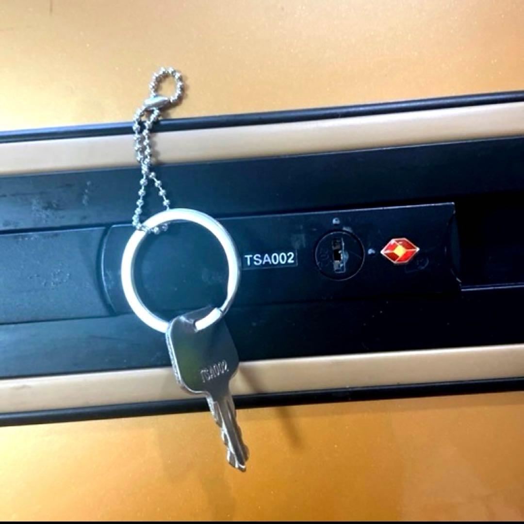 samsoniteサムソナイト　スーツケース　ゴールド　大容量　軽量　4輪ロック