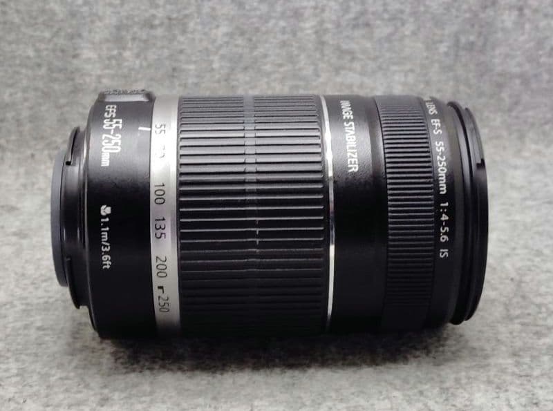 キヤノン　EF-S55-250mm F4-5.6 IS