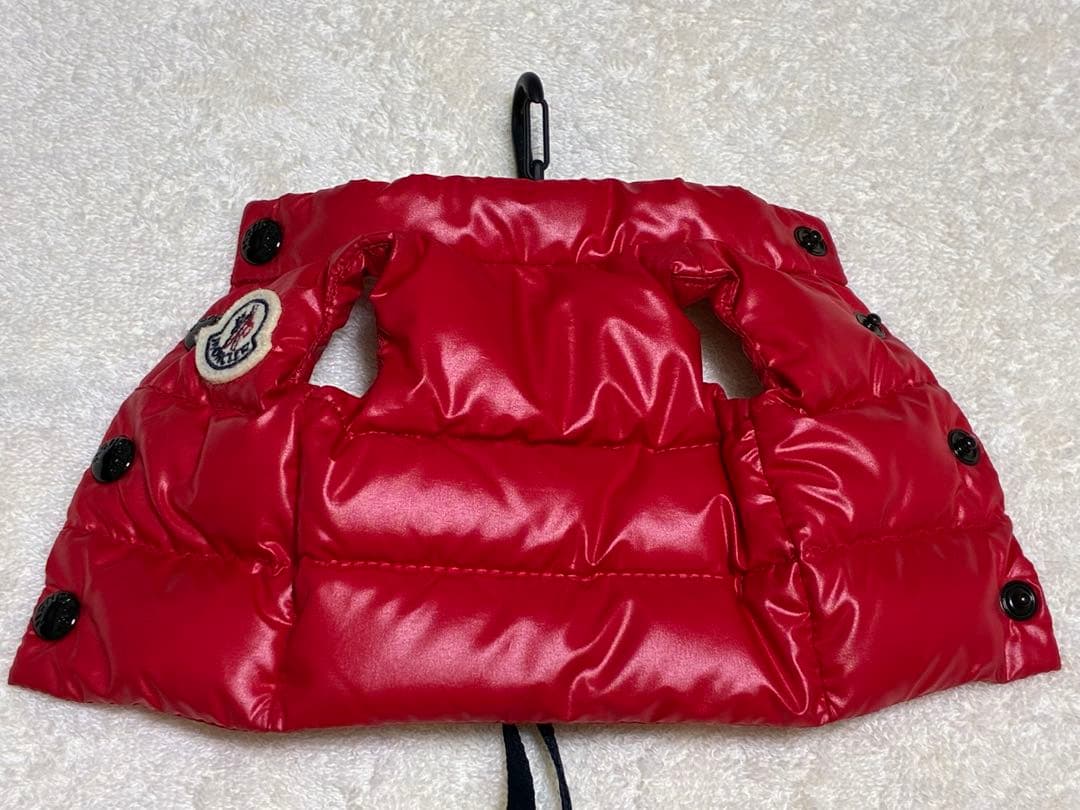 【新品】モンクレール　キーリング　ベスト　レッド