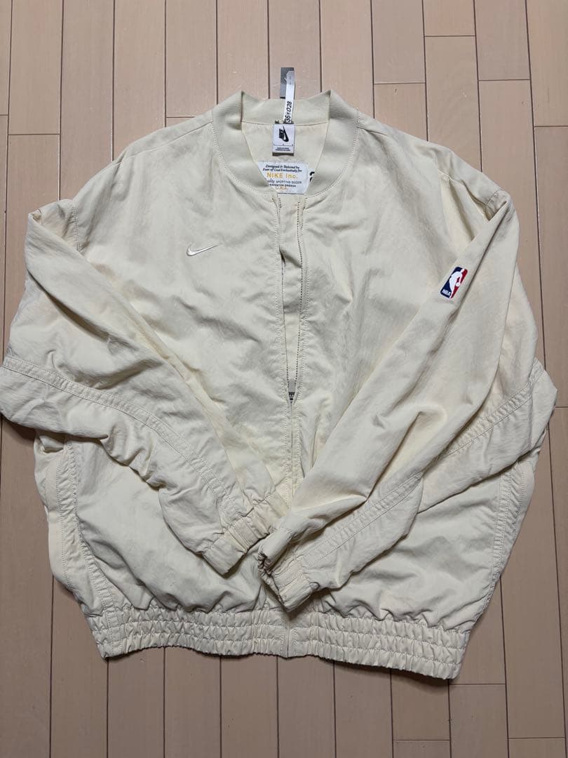 レアNike Fear of God クリーム色ジャケット サイズ20