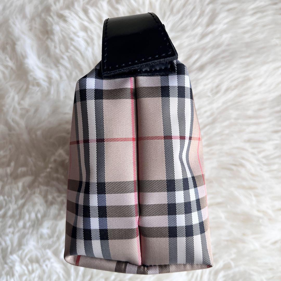 未使用級✨BURBERRY バーバリー ミニポーチ スクエア ノバチェック