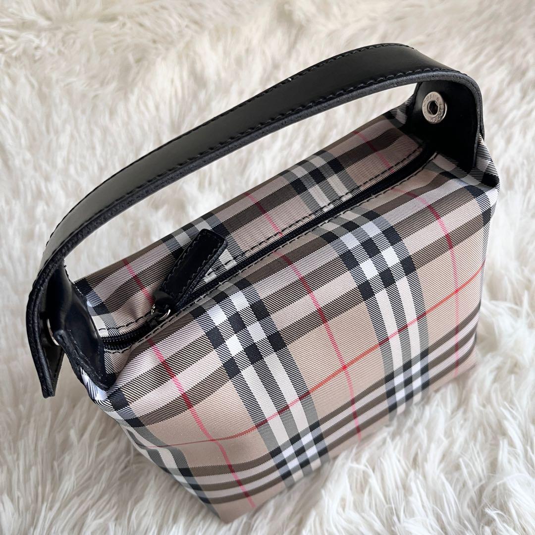 未使用級✨BURBERRY バーバリー ミニポーチ スクエア ノバチェック