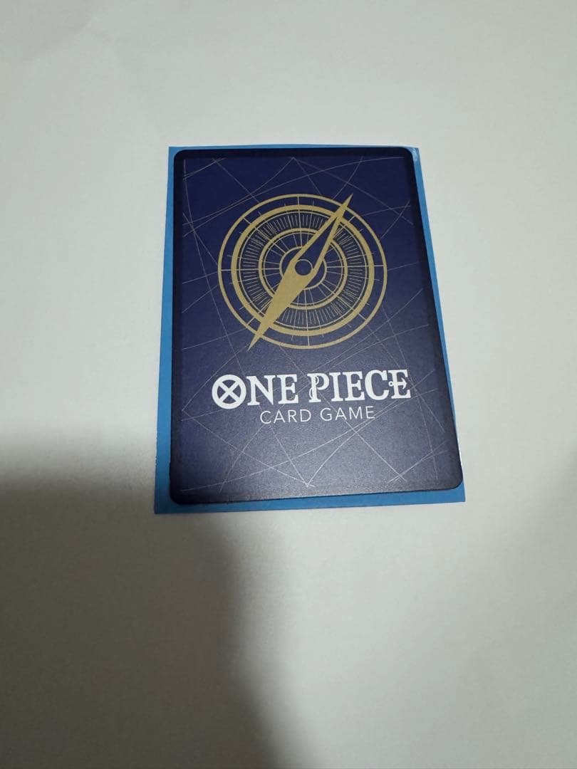 ネフェルタリ　ビビ　ワンピースカード