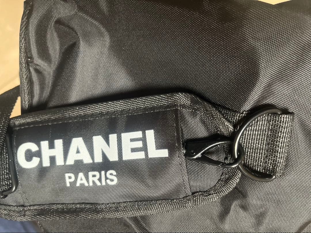 CHANEL ブラック ボストンバッグ
