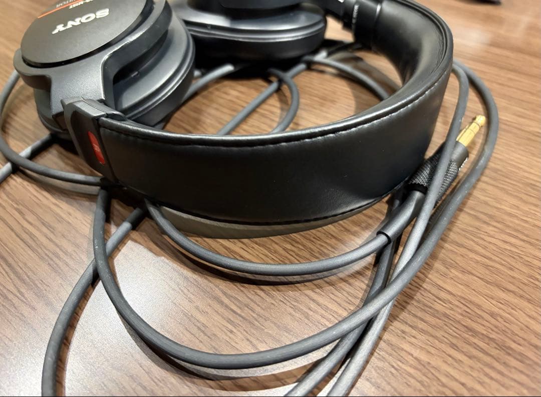 SONY MDR-M1ST スタジオモニターヘッドフォン