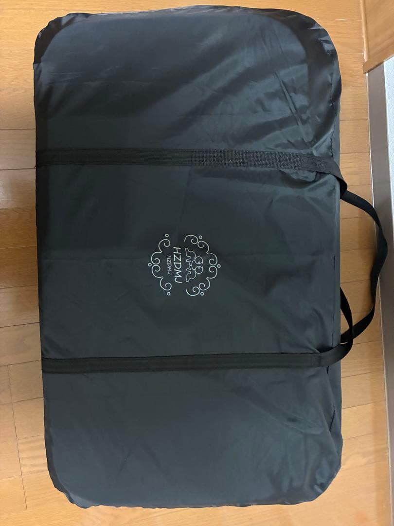 格安HZDMJベビーベット 移動可能・持ち運び・折りたたみ添い寝（一部シミあり）