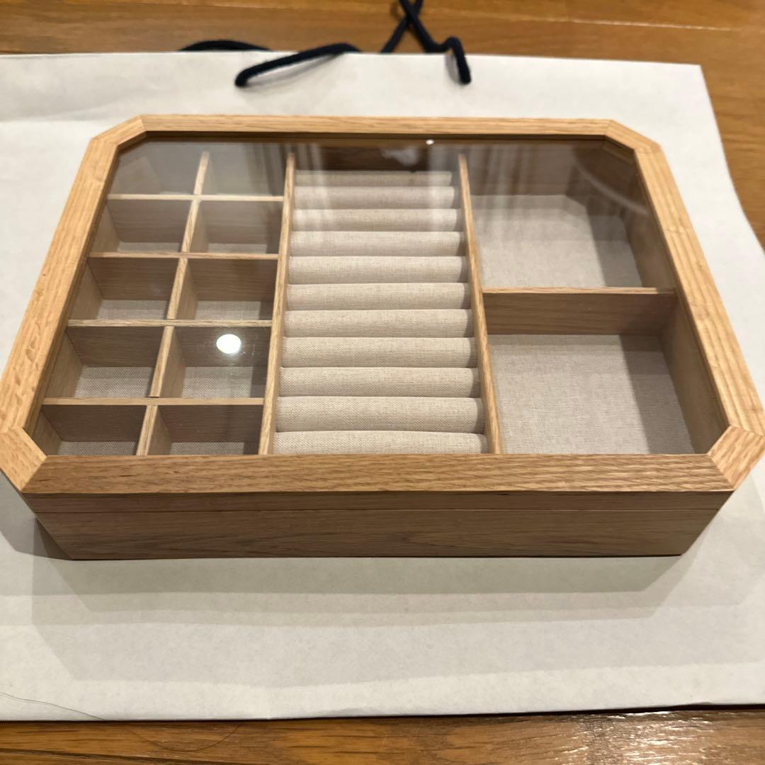 ZARA  ザラホーム　ウッドジュエリーボックス　アクセサリーケース