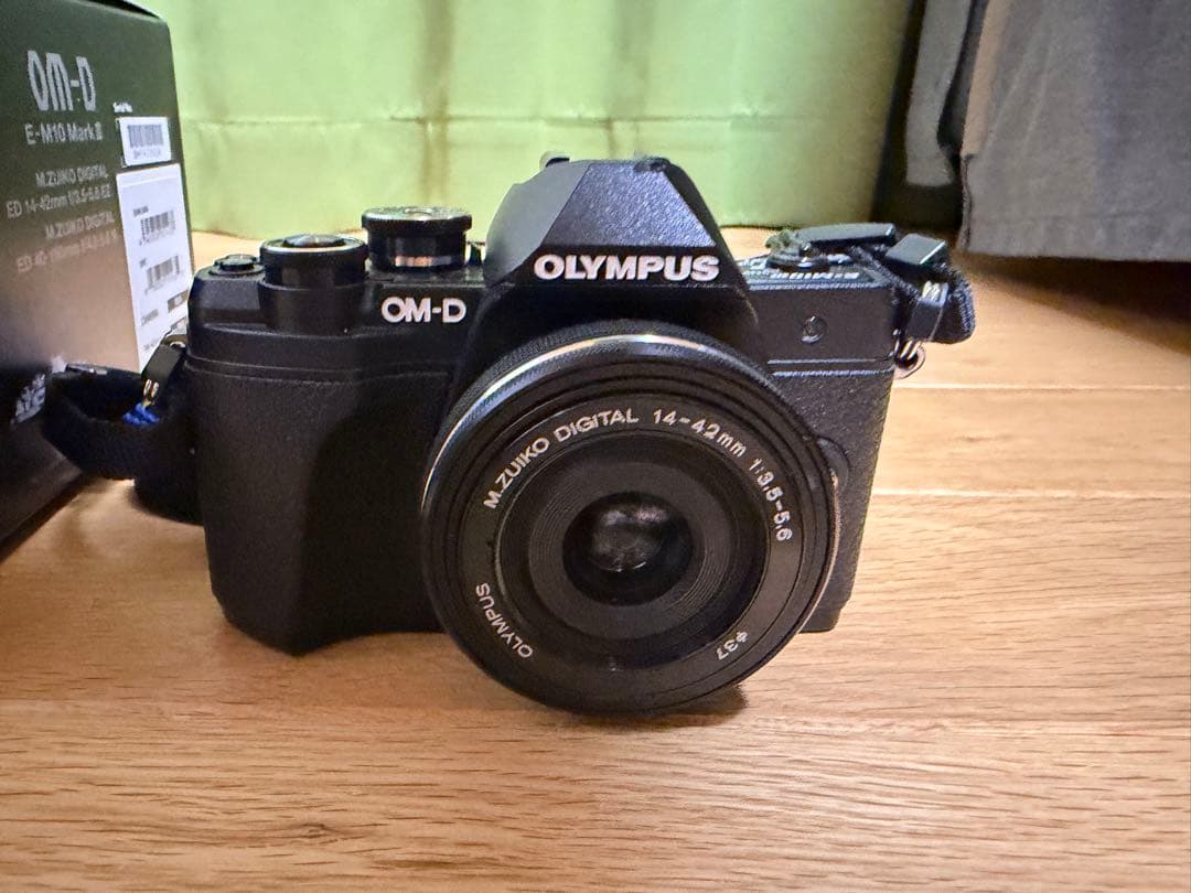 オリンパスOM-D E-M10 MarkⅢ ダブルズーム【シャッター回数】