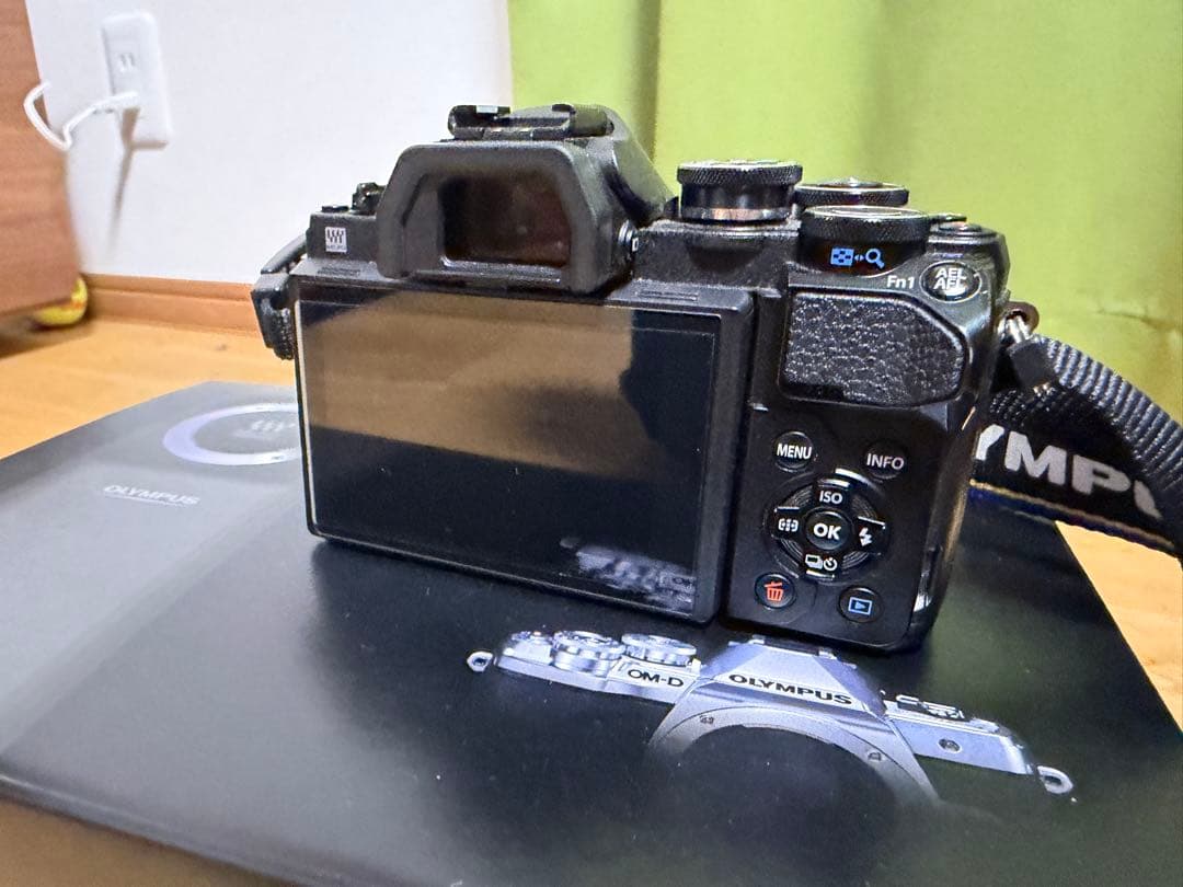 オリンパスOM-D E-M10 MarkⅢ ダブルズーム【シャッター回数】