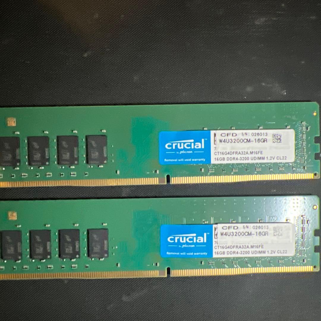 crucial DDR4-3200 16GBx2枚 （32GB）