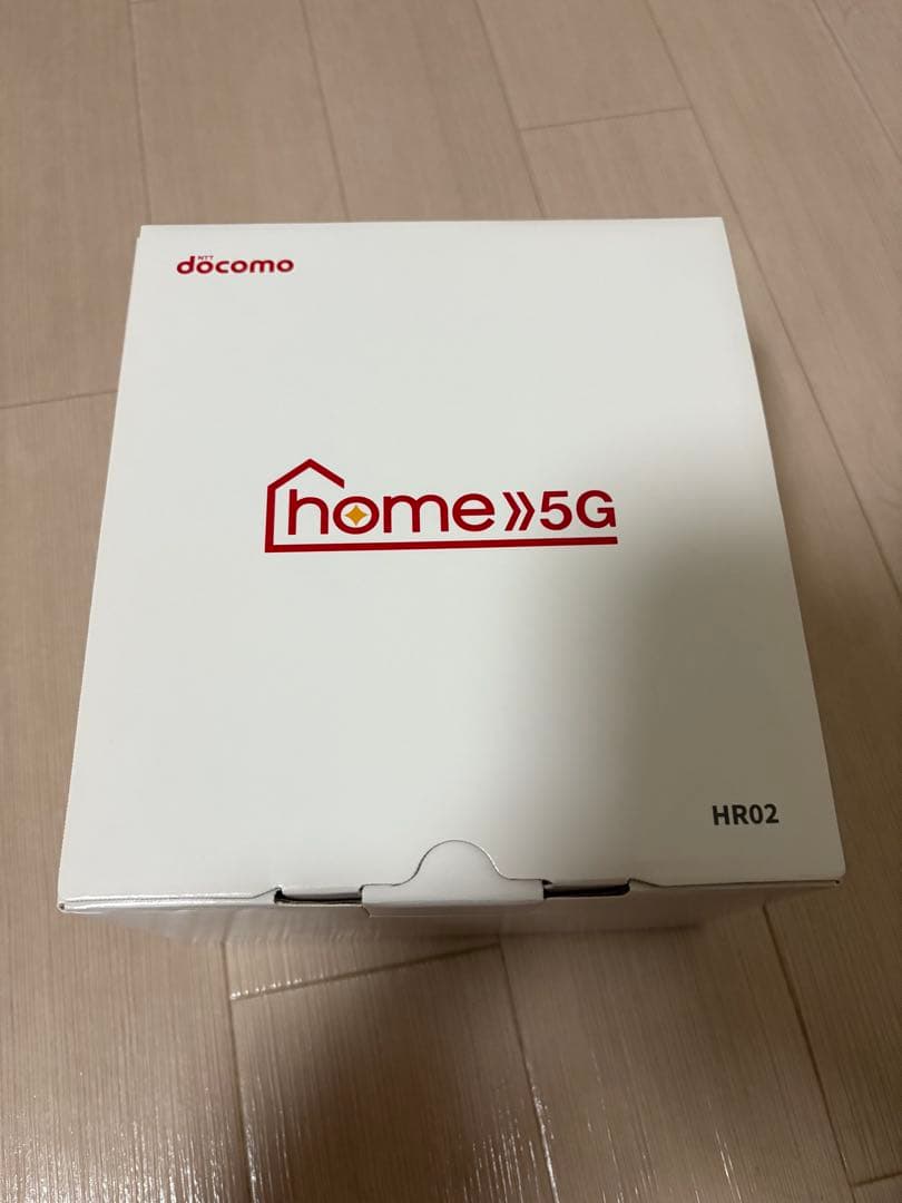 docomo 5Gルーター HR02 黒