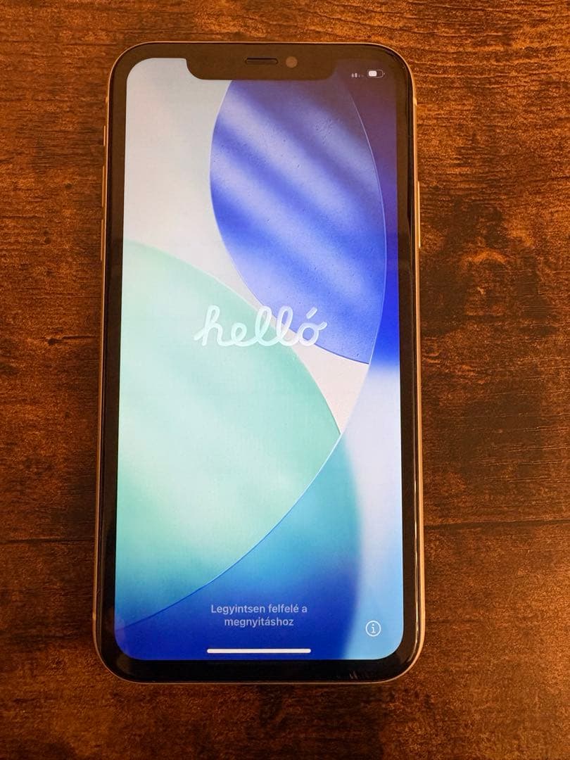 Apple iPhone 11 64GB ホワイト 本体