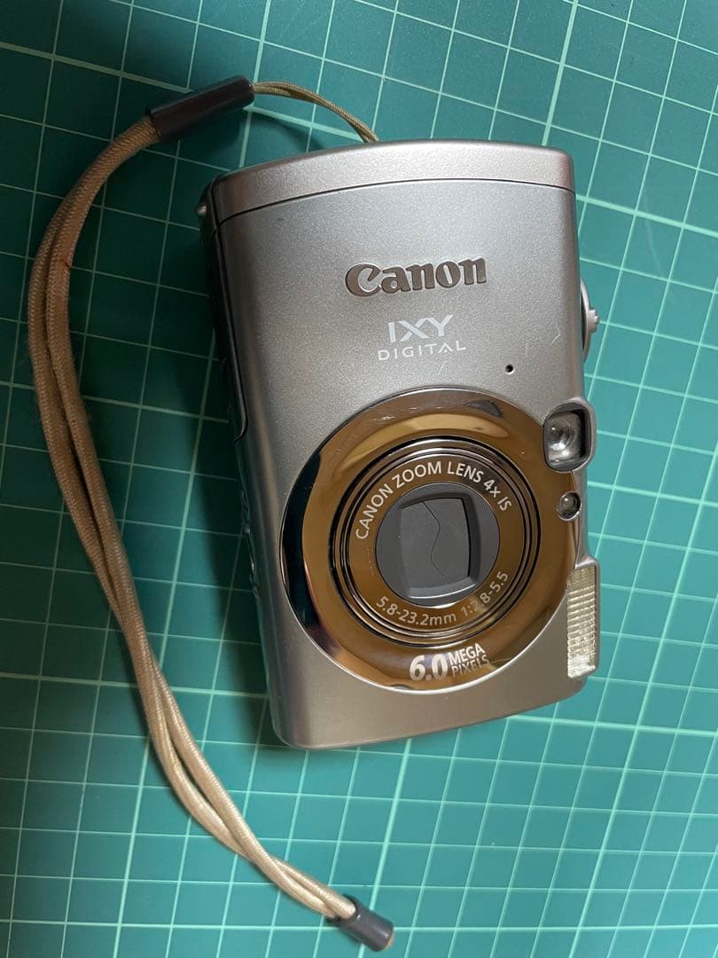 Canon IXY デジタル 800is ストラップ、布製ケース付属