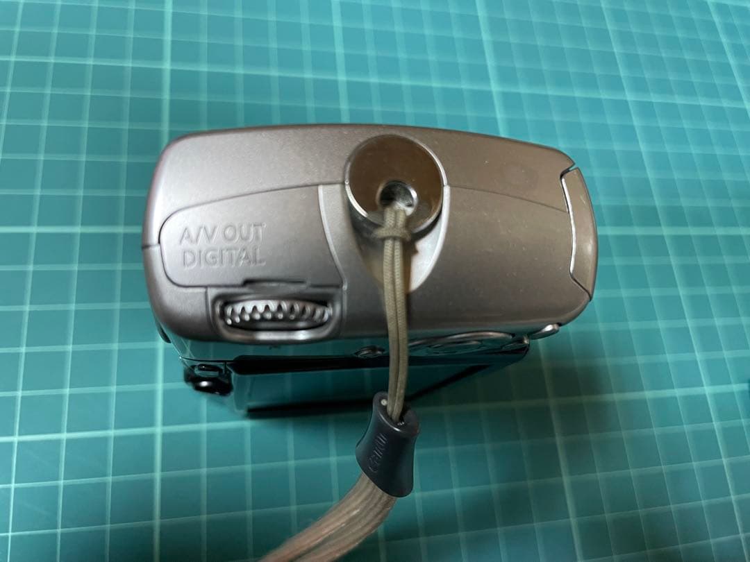 Canon IXY デジタル 800is ストラップ、布製ケース付属