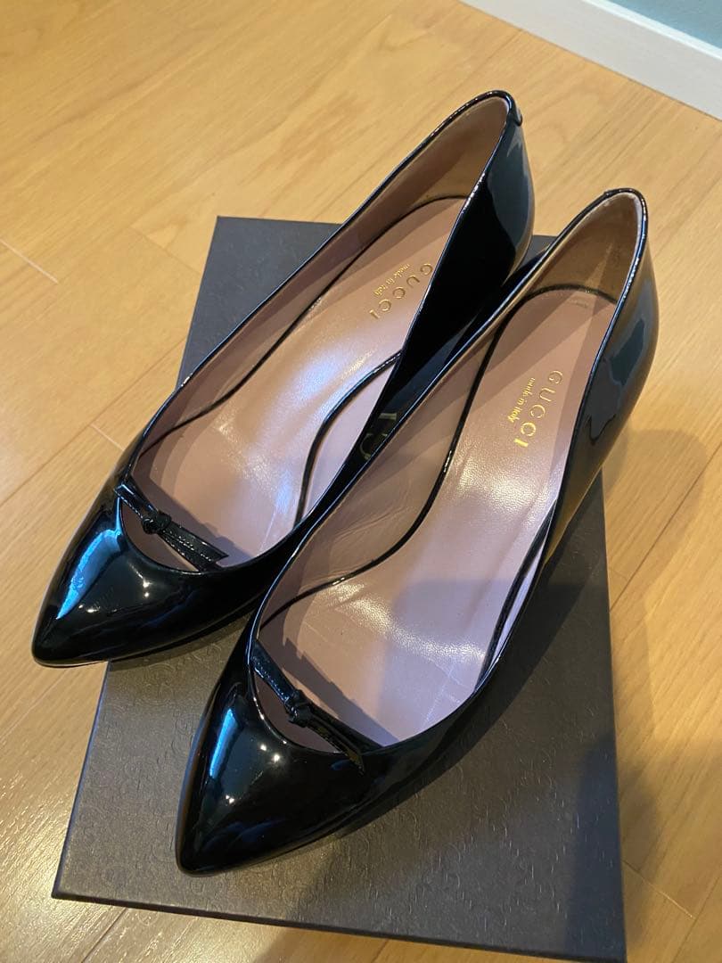 GUCCI グッチ　パンプス