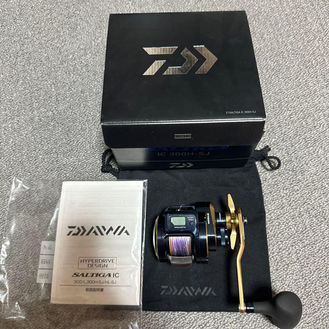 21 SALTIGA IC 300H-SJ 右ハンドル DAIWA