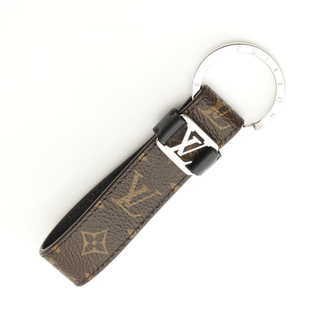 LOUIS VUITTON ヴィトンキーホルダードラゴンヌ
