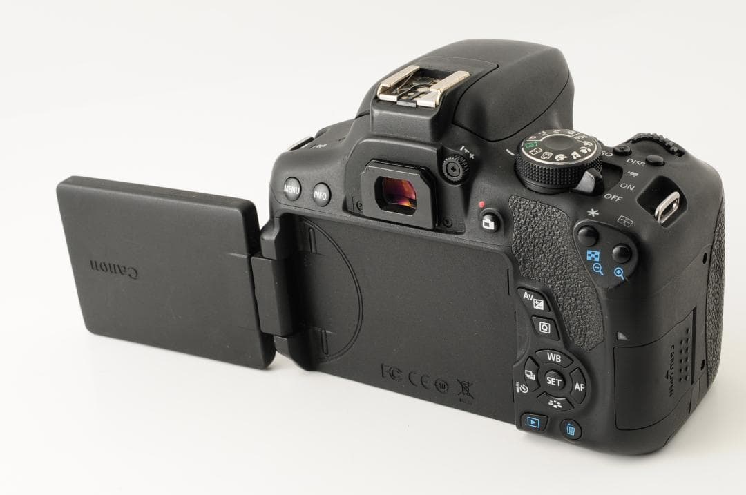 【スマホ転送可】キャノン Canon EOS Kiss X8i レンズキット