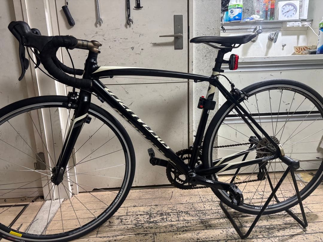 Specialized allezロードバイク ブラック/ホワイト