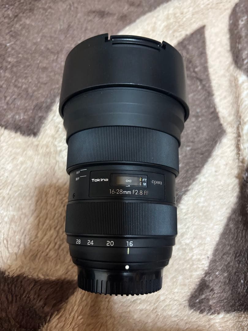 Tokina 16-28mm F2.8 FF レンズ