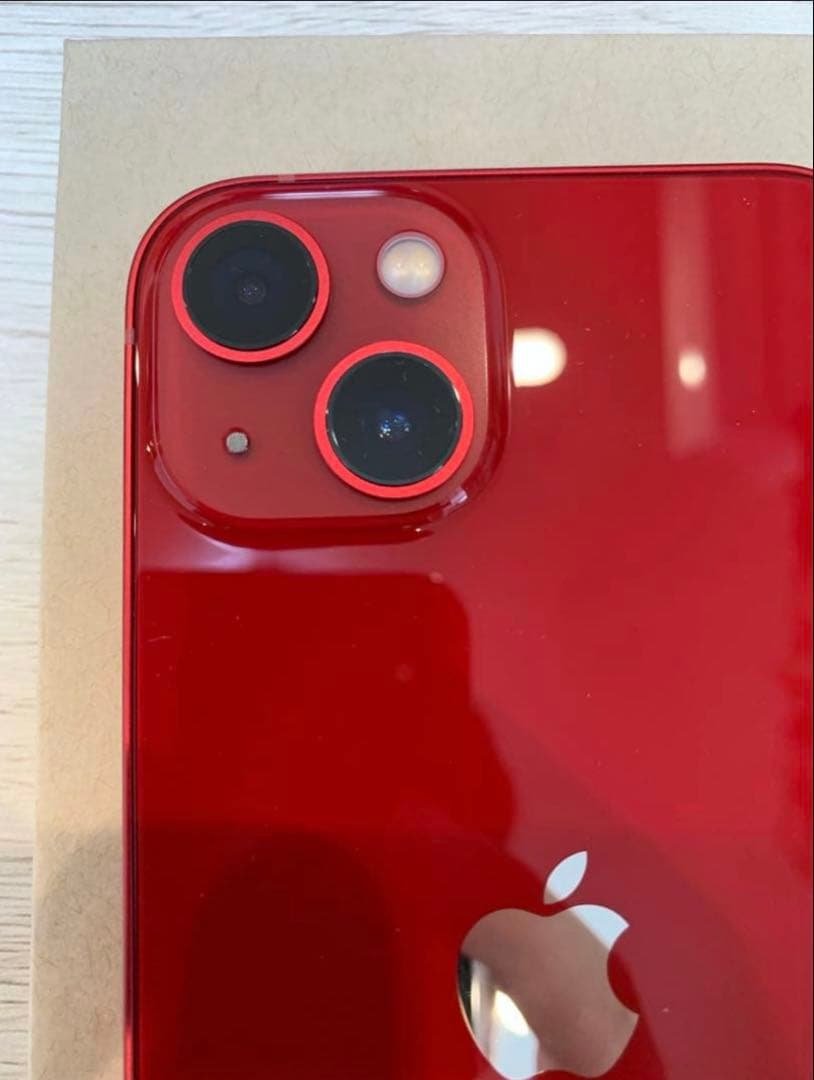 Apple iPhone 13 レッド 本体　バッテリー100%