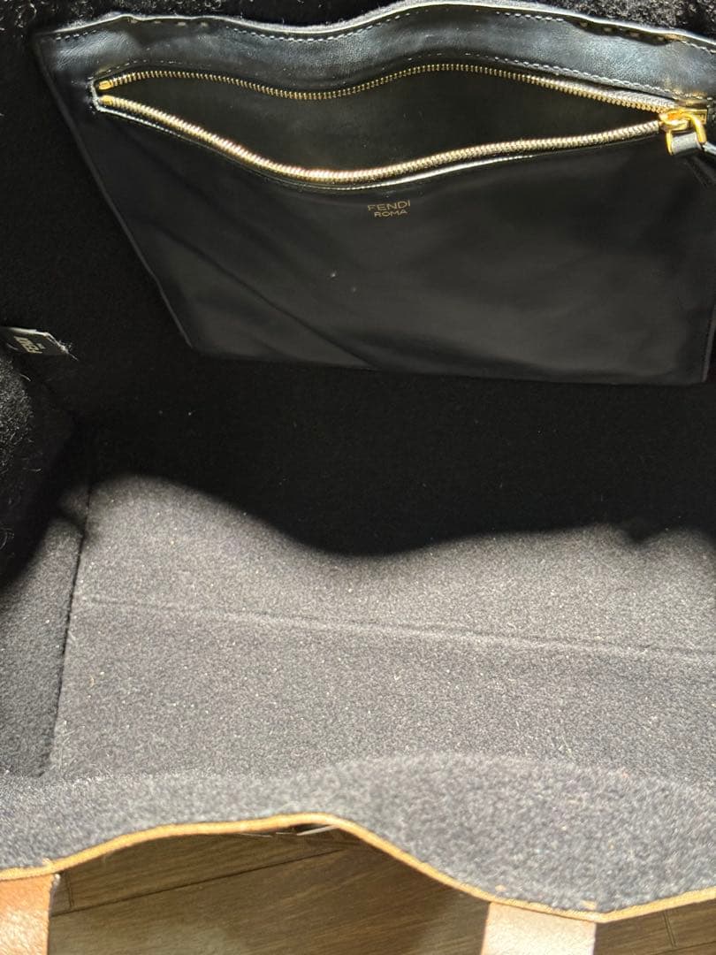 FENDI BIGサイズトートバッグ ブラウン