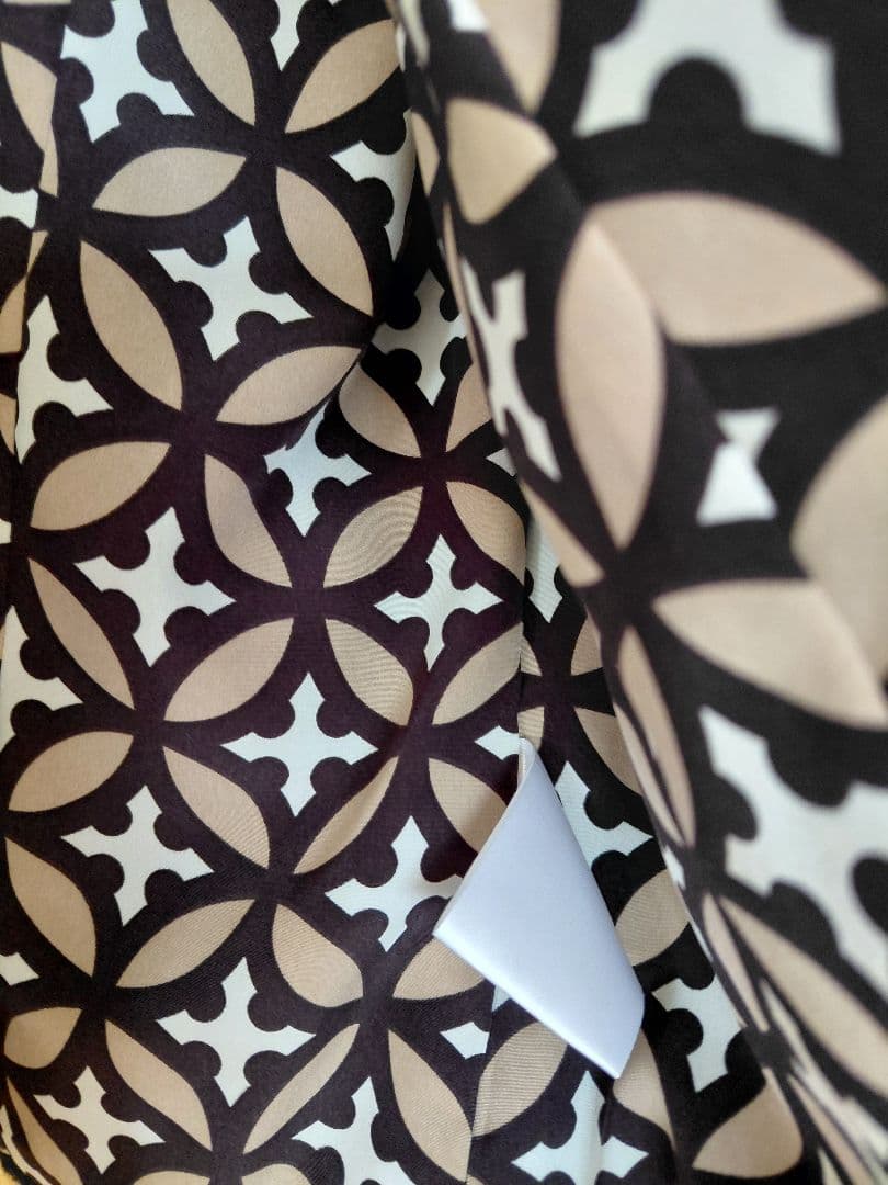 匿名配送⭐ドレステリア⭐ジャケット 黒　38　クリーニング済み