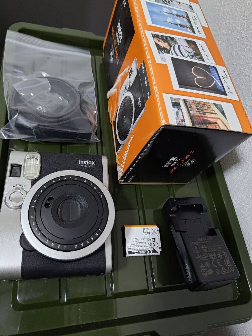 FUJI FILM INSTAX MINI 90 ネオクラシック BLACK
