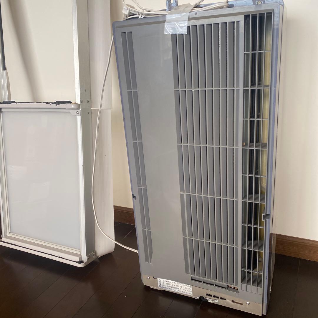 【中古】コイズミ ウインドウエアコン 2018年製　1900mm対応延長枠付き