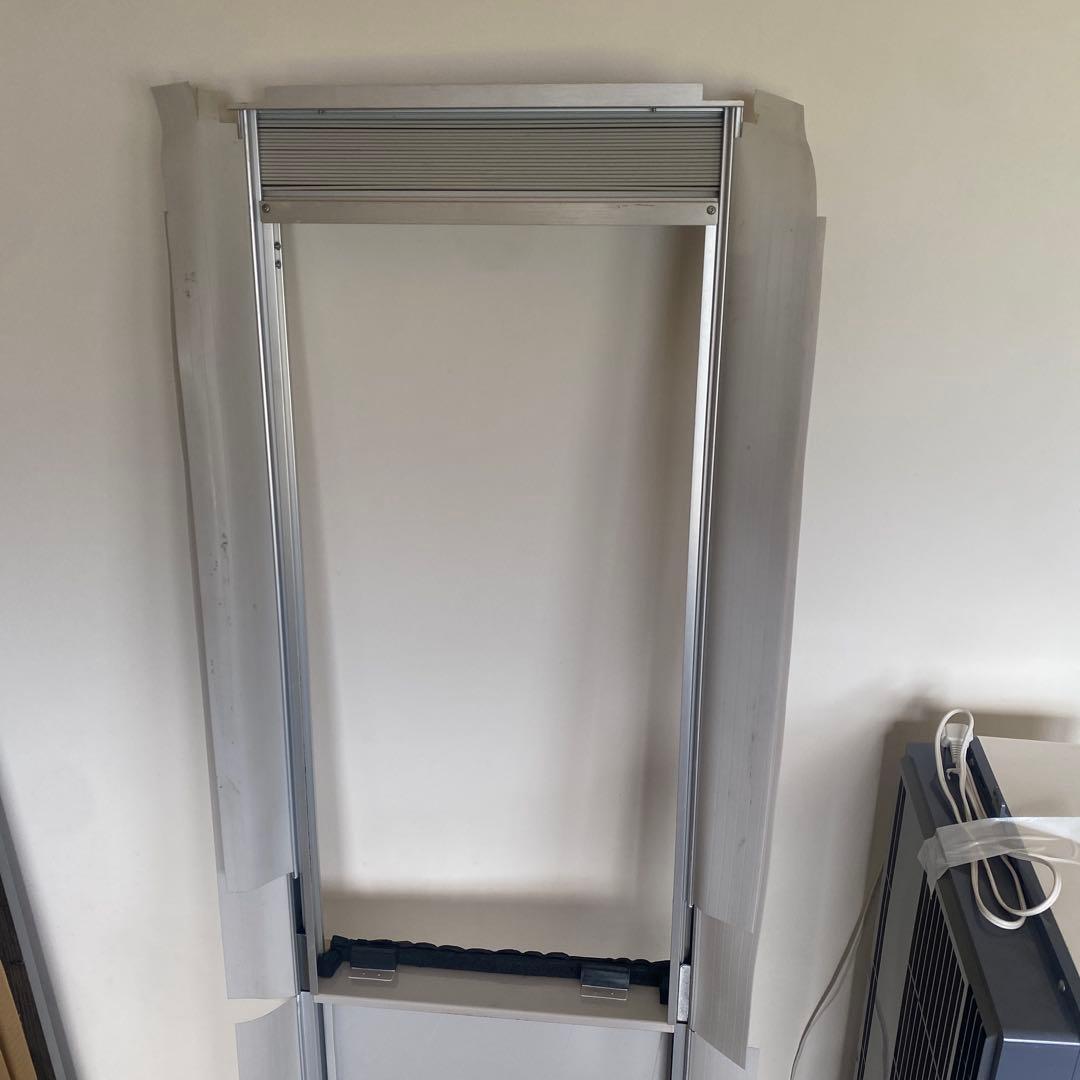 【中古】コイズミ ウインドウエアコン 2018年製　1900mm対応延長枠付き