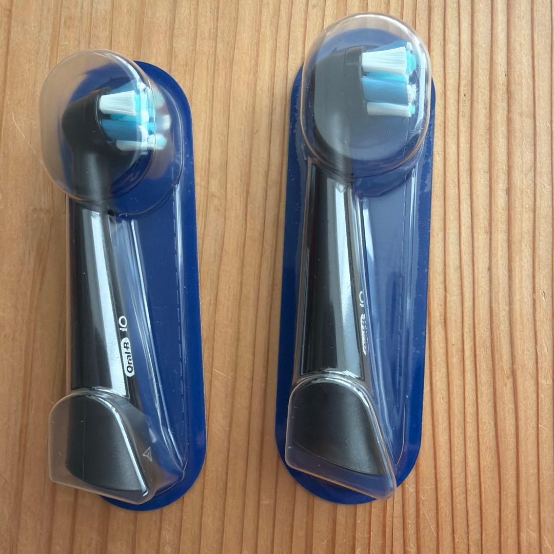 Oral-B iO9 電動歯ブラシ 本体 純正替えブラシ2本