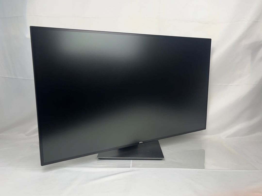 Dell 2719D 27インチモニター　2K 回転機能