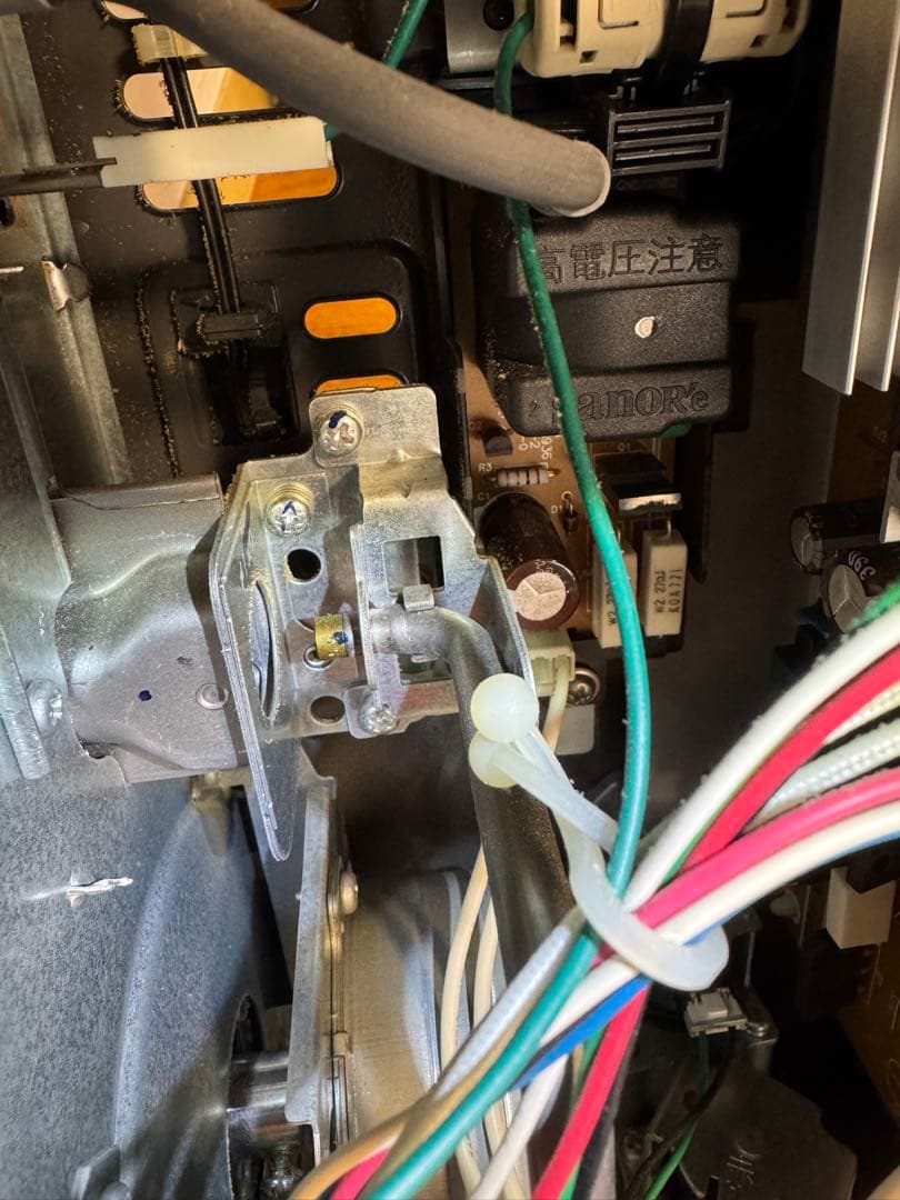 ガスファンヒーター