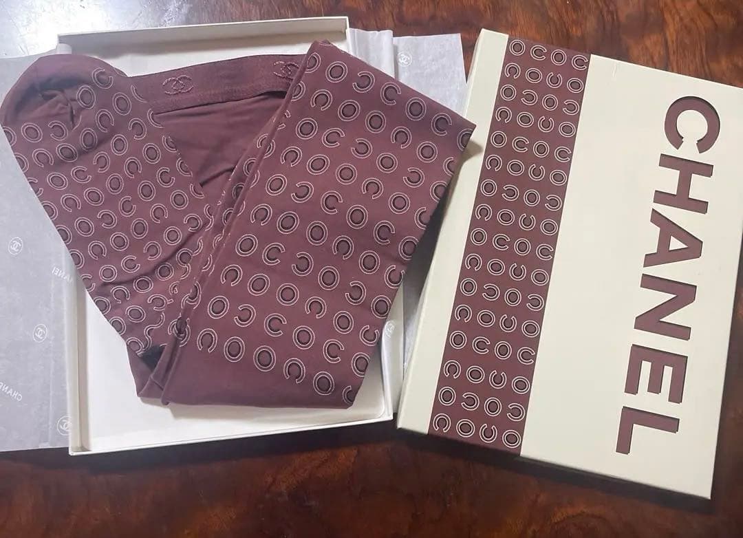 CHANEL ココマークレッグウェア ストッキング タイツ Okumanさま専用