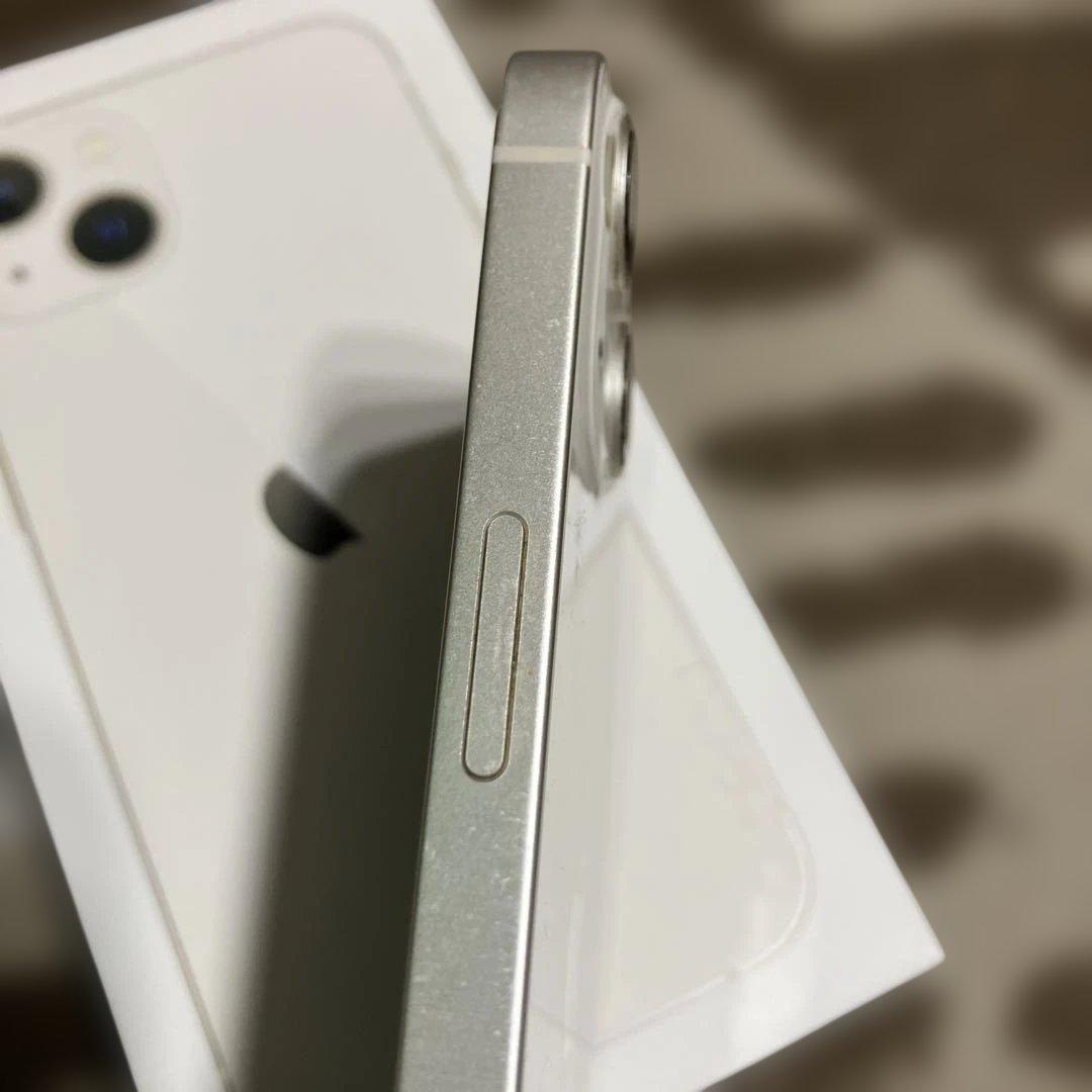 Apple iPhone 13 ホワイト 本体　ジャンク