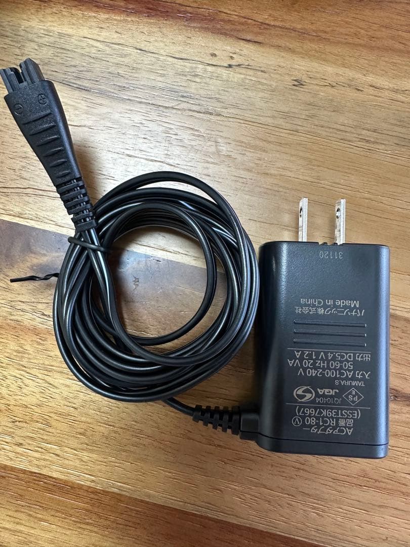 ぼ*ん様 Panasonic ラムダッシュ　ES-LS5Q 6枚刃　電気シェーバ