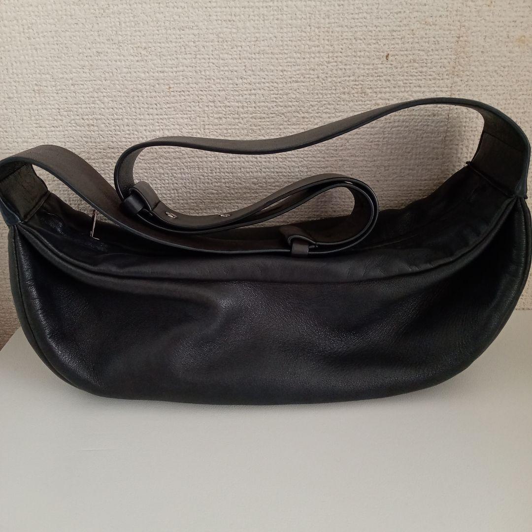 cosレザープリーツベルトバッグ