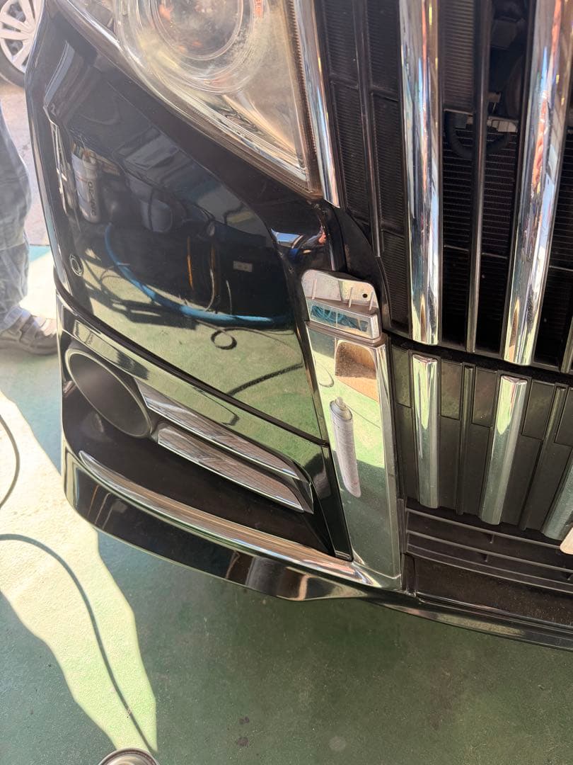 エスクァイア前期　トヨタオリジナルエアロガーニッシュ新品