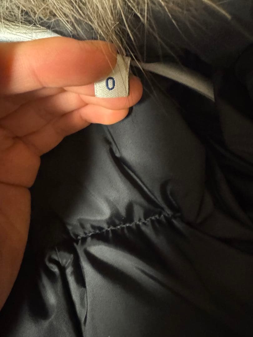 MONCLER HIRONDELLEダウンコート ファー確実正規品