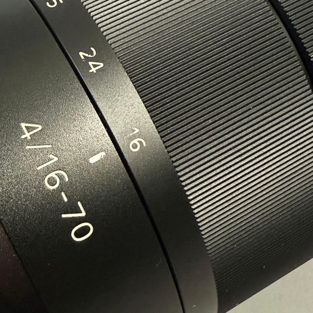SONYαレンズ　E16-70mm F4 ZA OSS