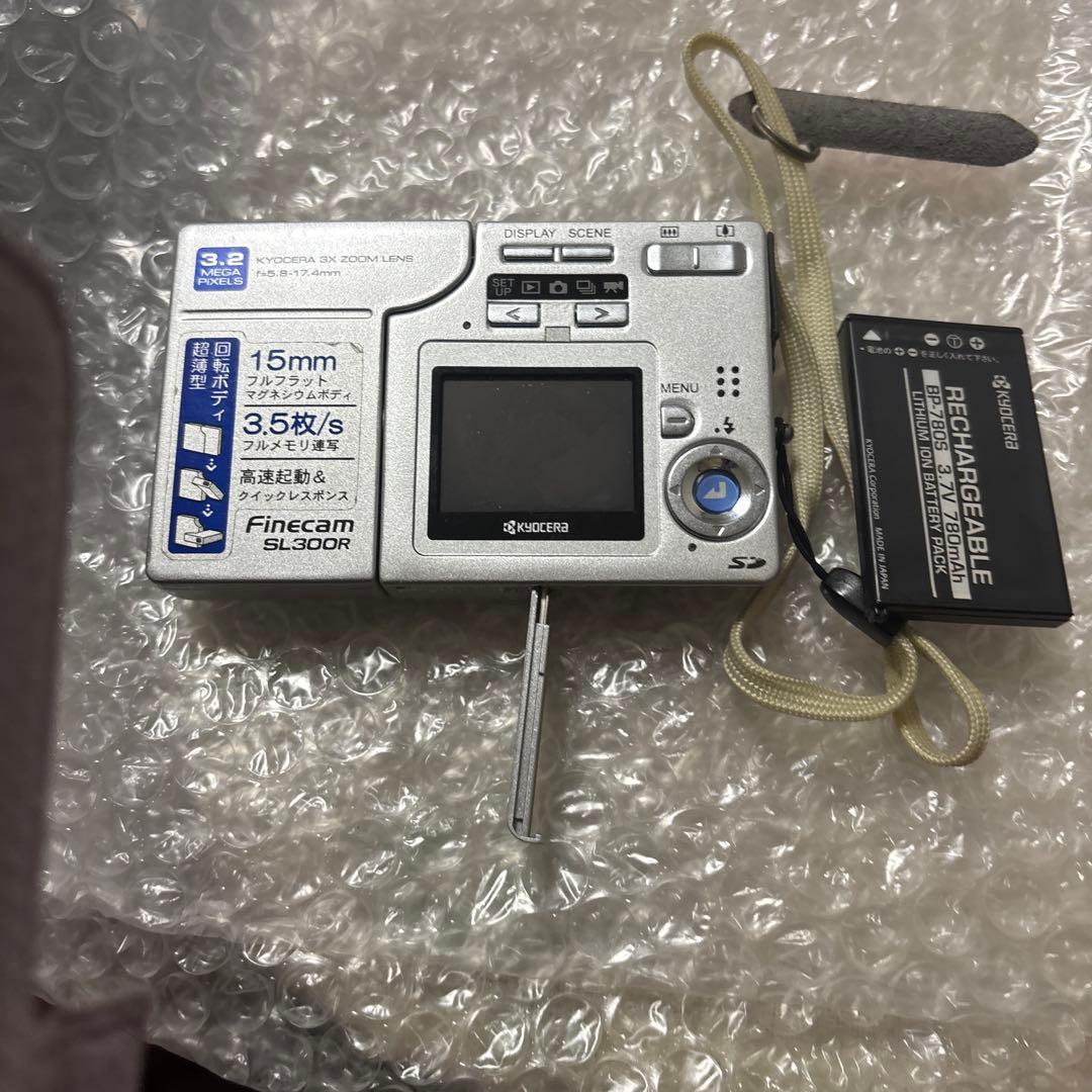 ［動作品］京セラ　デジカメKYOCERA FINECAM SL300R　レッド