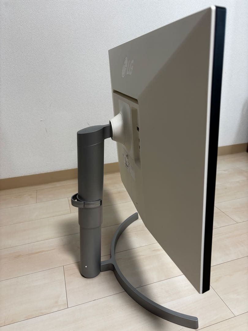 LG モニター27インチ