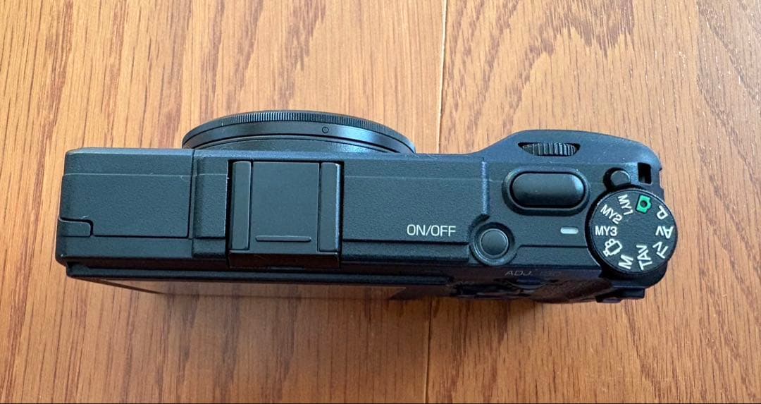 RICOH GR II 箱・充電器付き レンズカバー外れあり