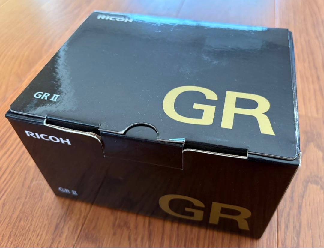 RICOH GR II 箱・充電器付き レンズカバー外れあり