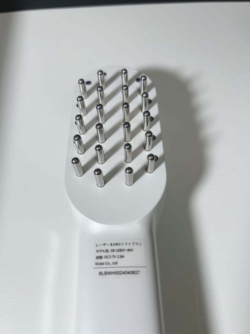STELLA BEAUTE レーザー＆EMSリフトブラシ