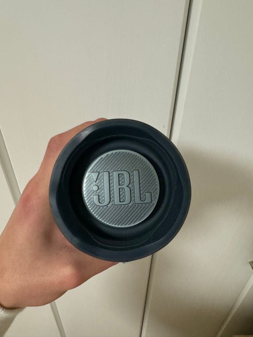 純正　JBL CHARGE4 ワイヤレスBluetoothスピーカー　当日発送